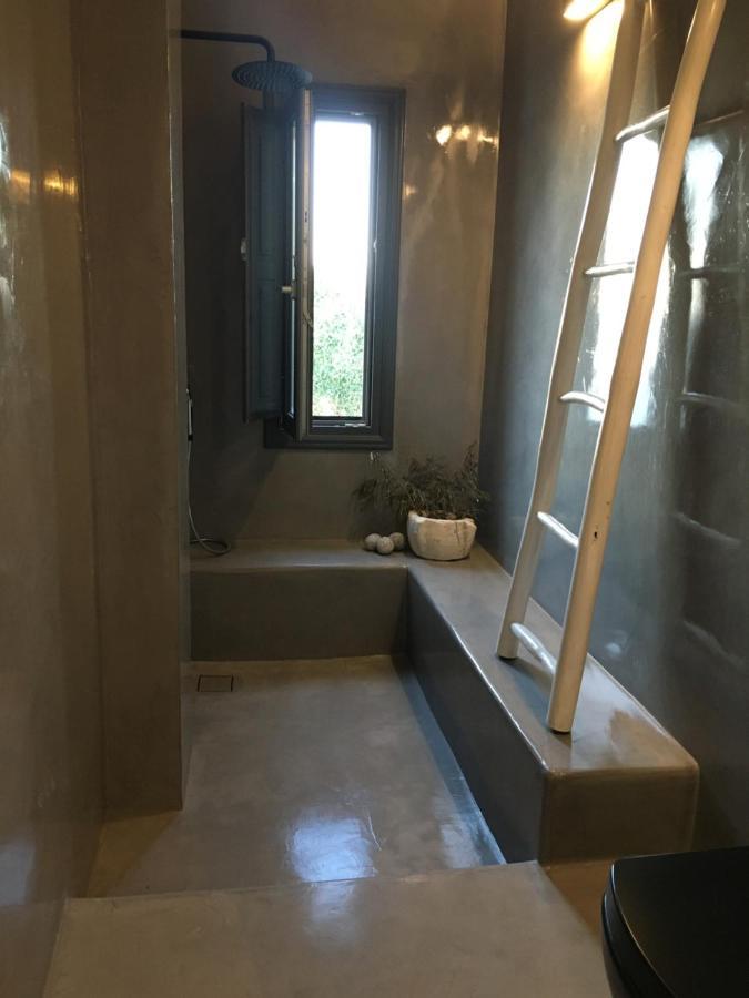 Deluxe Suite Private Pool Hot Tub